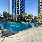 A Living Modern 1Br Apartment In Paramount Tower -2203D